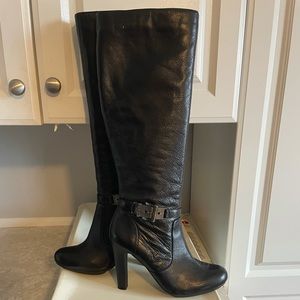 DKNY black leather Knee-high heeled boots size 7 1/2. Only worn once
